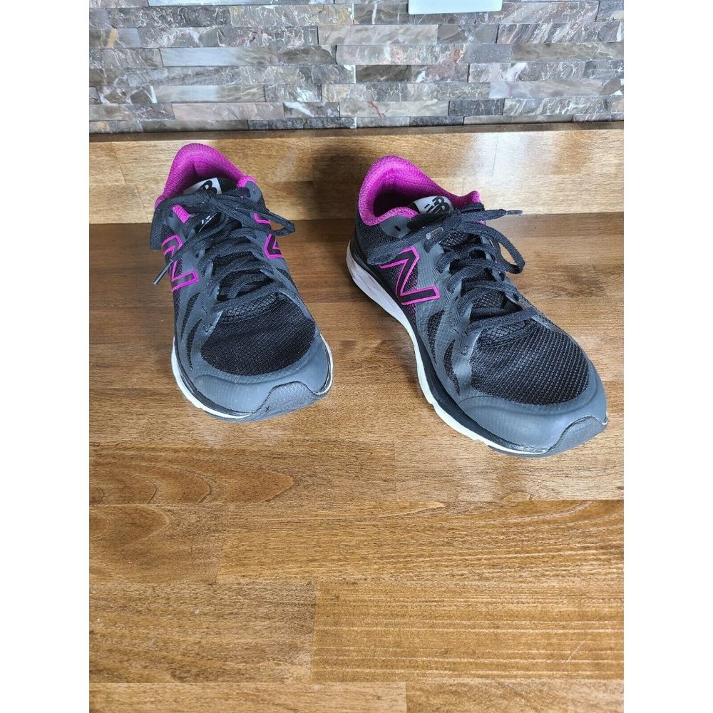 New Balance 790v6 Women's Size 9 B W790LF6 Black Pink Running Shoes